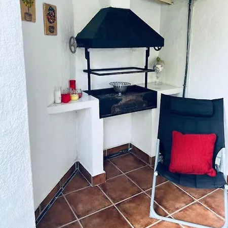 Pajaro Cantor Hoyo 16 Fuengirola