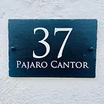 Pajaro Cantor Hoyo 16 * Fuengirola